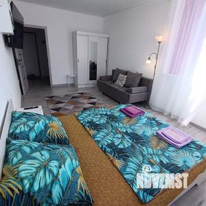 1-к квартира, посуточно, 45м2, 3/3 этаж