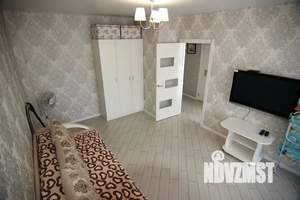 1-к квартира, посуточно, 45м2, 3/3 этаж