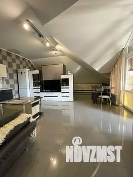 Студия квартира, посуточно, 50м2, 4/4 этаж