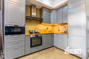 1-к квартира, посуточно, 53м2, 1/1 этаж