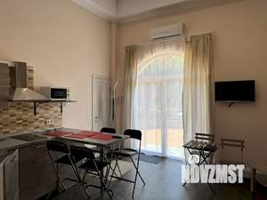 Студия квартира, посуточно, 40м2, 1/4 этаж