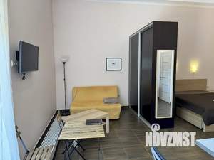 Студия квартира, посуточно, 40м2, 1/4 этаж