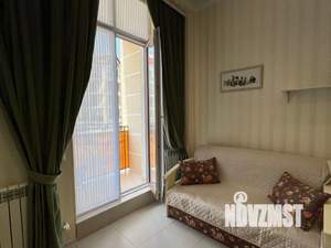 Студия квартира, посуточно, 34м2, 1/4 этаж