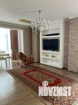2-к квартира, посуточно, 130м2, 2/14 этаж