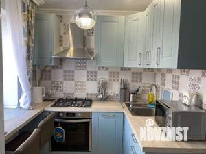 2-к квартира, посуточно, 50м2, 1/1 этаж