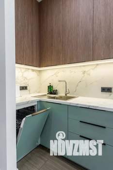 1-к квартира, посуточно, 52м2, 6/10 этаж