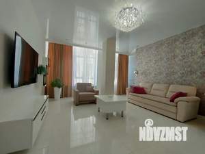 1-к квартира, посуточно, 65м2, 1/8 этаж