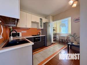 1-к квартира, посуточно, 38м2, 6/9 этаж