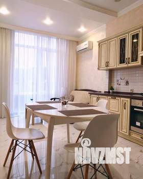 1-к квартира, посуточно, 61м2, 1/1 этаж