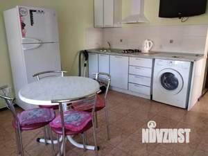 2-к квартира, посуточно, 45м2, 2/3 этаж
