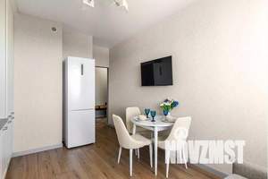 1-к квартира, посуточно, 47м2, 5/8 этаж