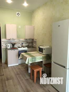 Студия квартира, посуточно, 30м2, 4/7 этаж