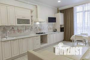 1-к квартира, посуточно, 45м2, 5/8 этаж
