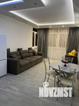 1-к квартира, посуточно, 48м2, 3/3 этаж