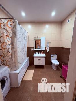 1-к квартира, посуточно, 54м2, 3/6 этаж