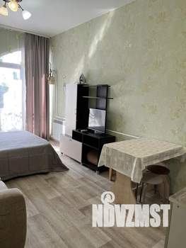 Студия квартира, посуточно, 27м2, 4/8 этаж
