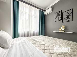 1-к квартира, посуточно, 42м2, 3/8 этаж