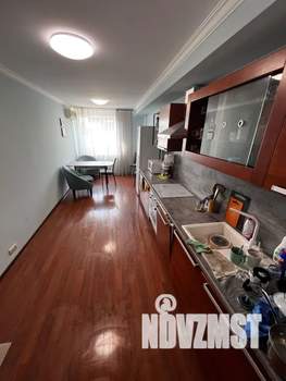 3-к квартира, посуточно, 110м2, 2/4 этаж