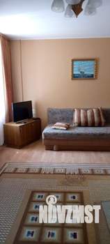 1-к квартира, посуточно, 38м2, 3/5 этаж