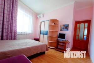 2-к квартира, посуточно, 55м2, 2/2 этаж