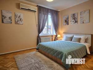 1-к квартира, посуточно, 60м2, 1/2 этаж