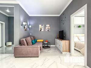 1-к квартира, посуточно, 42м2, 3/8 этаж