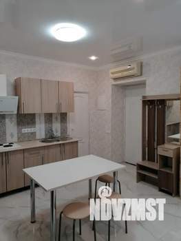 Студия квартира, посуточно, 40м2, 1/1 этаж