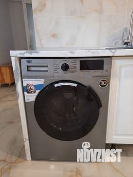 Студия квартира, посуточно, 70м2, 1/3 этаж
