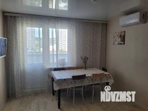 1-к квартира, посуточно, 45м2, 1/16 этаж