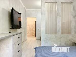 1-к квартира, посуточно, 44м2, 2/8 этаж