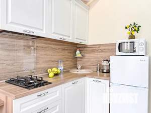 Студия квартира, посуточно, 30м2, 3/8 этаж