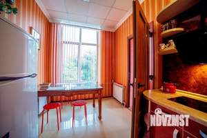 2-к квартира, посуточно, 45м2, 1/1 этаж
