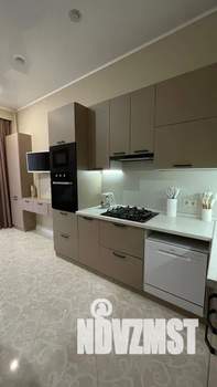 1-к квартира, посуточно, 50м2, 2/5 этаж