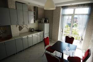 1-к квартира, посуточно, 45м2, 3/3 этаж