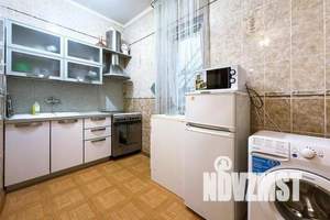 2-к квартира, посуточно, 40м2, 1/4 этаж