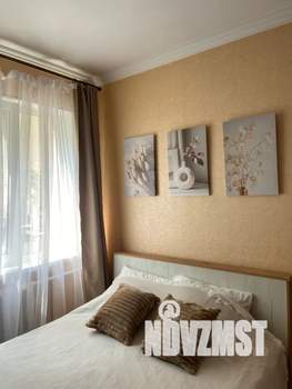1-к квартира, посуточно, 80м2, 1/3 этаж