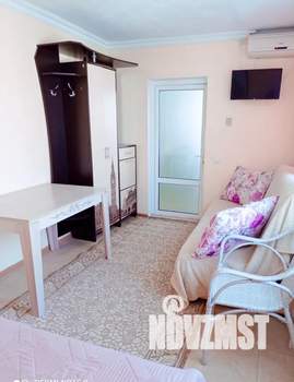 1-к квартира, посуточно, 27м2, 1/2 этаж
