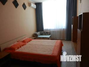 1-к квартира, посуточно, 42м2, 6/7 этаж