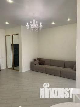 1-к квартира, посуточно, 55м2, 1/5 этаж