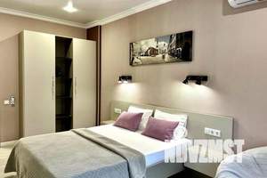 1-к квартира, посуточно, 46м2, 7/7 этаж