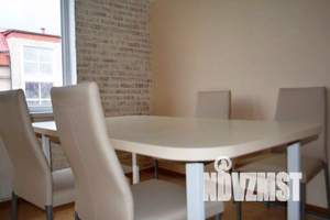 2-к квартира, посуточно, 55м2, 3/3 этаж