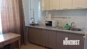 1-к квартира, посуточно, 40м2, 5/9 этаж