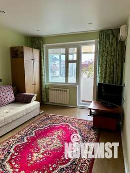 1-к квартира, посуточно, 35м2, 4/10 этаж