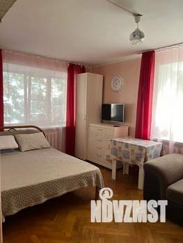 1-к квартира, посуточно, 28м2, 2/2 этаж