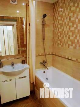 1-к квартира, посуточно, 47м2, 3/3 этаж