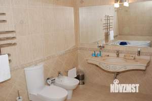 3-к квартира, посуточно, 100м2, 1/1 этаж