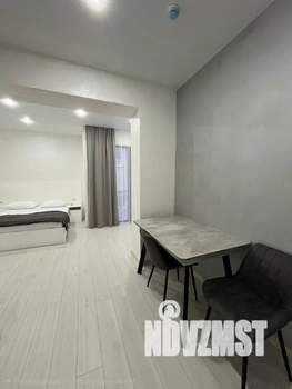 Студия квартира, посуточно, 34м2, 3/3 этаж