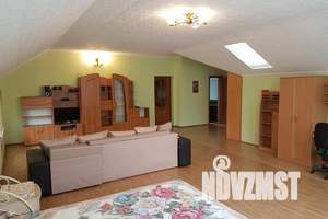 1-к квартира, посуточно, 100м2, 4/4 этаж