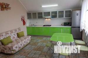 1-к квартира, посуточно, 100м2, 4/4 этаж
