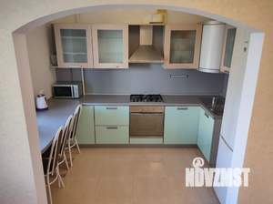 3-к квартира, посуточно, 61м2, 4/5 этаж